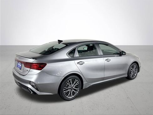 Certified 2023 Kia Forte GT-Line image 7