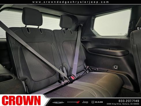 Used 2024 Jeep Grand Cherokee L Laredo AWD/4WD image 16