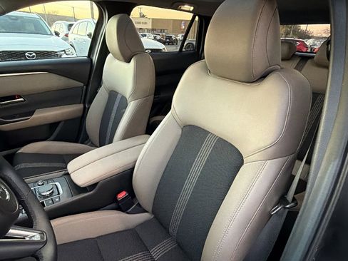 Certified 2025 MAZDA CX-50 AWD 2.5 S w/ Premium Package image 15