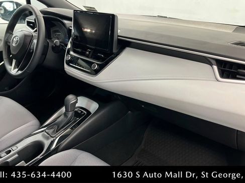 Used 2025 Toyota Corolla SE image 23