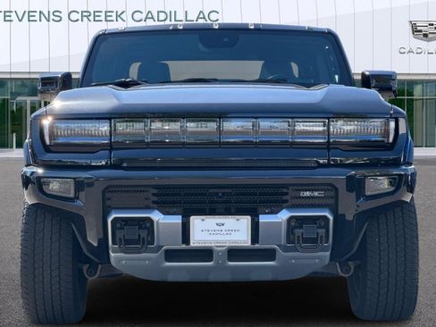 Used 2025 GMC Hummer EV 3X w/ LPO, Dark Essentials Package image 8