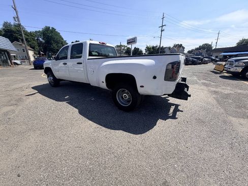 Used 2013 Chevrolet Silverado 3500 W/T w/ Snow Plow Prep Package AWD/4WD image 46