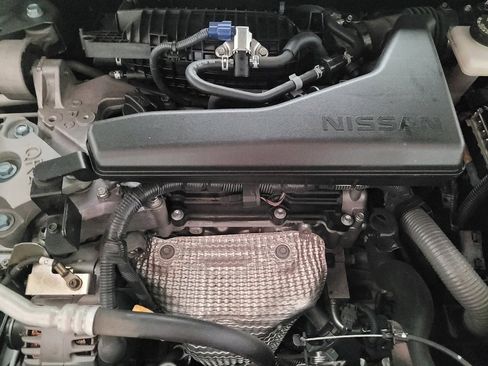 Used 2017 Nissan Rogue S image 30