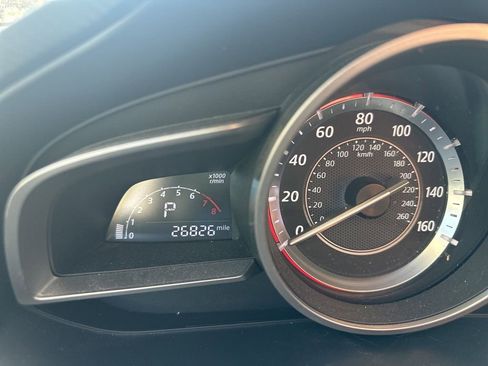 Used 2016 MAZDA MAZDA3 i Touring w/ Popular Equipment Package image 7