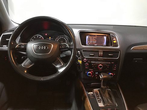 Used 2013 Audi Q5 2.0T Premium w/ Convenience Pkg AWD/4WD image 21