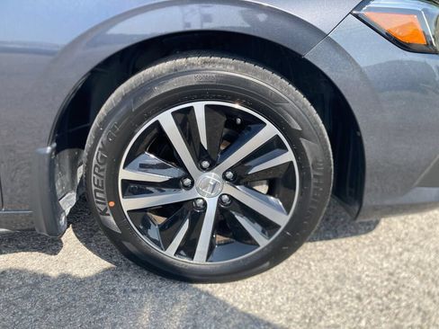 Used 2023 Honda Civic LX image 9