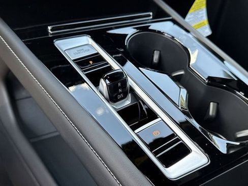 New 2026 Volkswagen Atlas Cross Sport SE AWD/4WD image 13