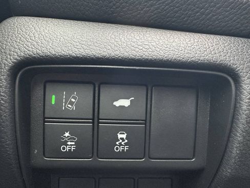 Used 2018 Honda CR-V Touring image 24