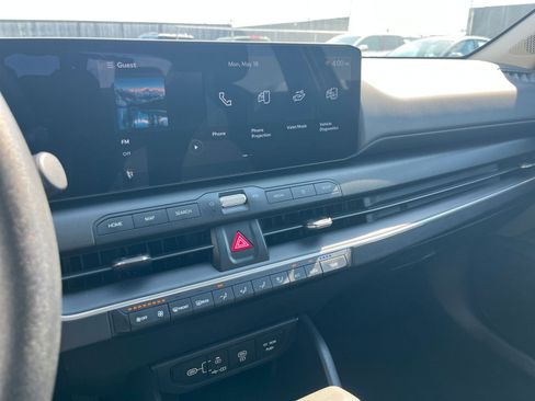 Used 2025 Kia K4 FWD image 20