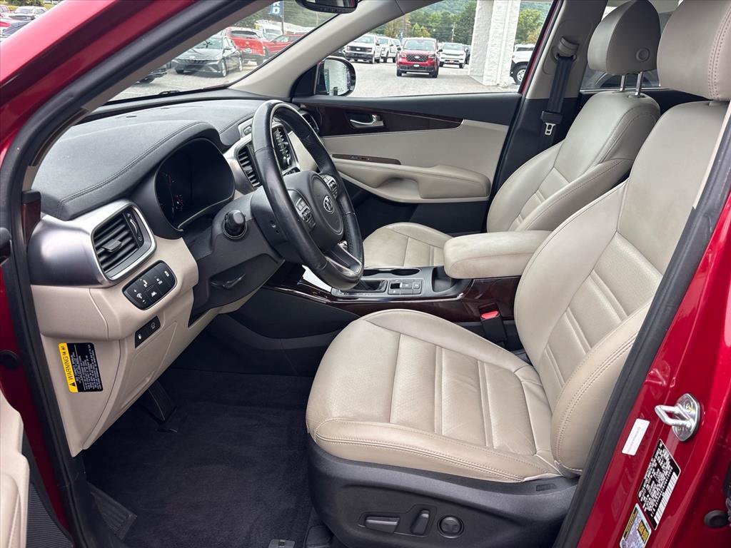 Used 2018 Kia Sorento EX w/ EX Advanced Touring Package FWD image 9