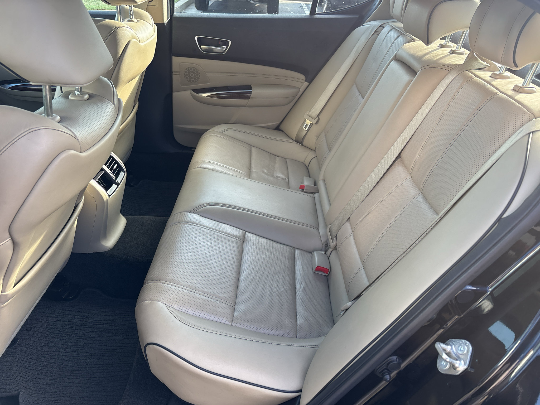 Used 2018 Acura TLX w/ Technology Package AWD/4WD image 25