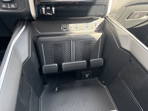 New 2026 RAM 1500 Tungsten AWD/4WD image 14