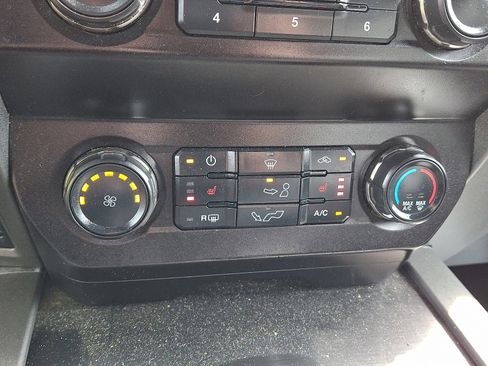 Used 2020 Ford F150 Raptor w/ Equipment Group 801A Mid image 15