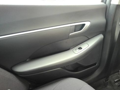 Used 2025 Hyundai Sonata SEL FWD image 28