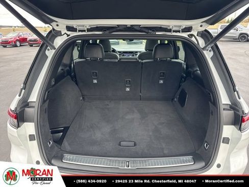 Used 2023 Jeep Grand Cherokee Overland AWD/4WD image 29