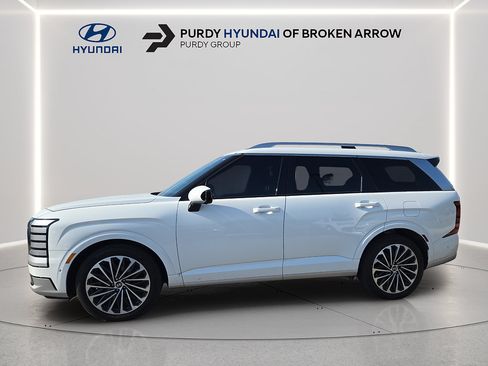 Certified 2026 Hyundai Palisade Calligraphy AWD/4WD image 8