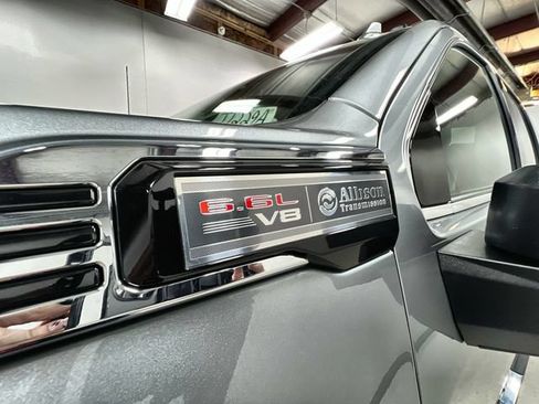 Certified 2024 GMC Sierra 2500 SLT w/ SLT Convenience Package AWD/4WD image 32