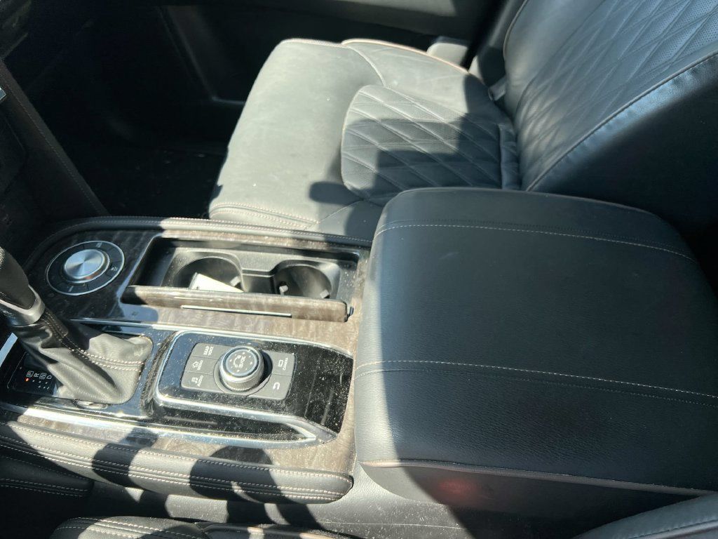 Used 2023 Nissan Armada Platinum w/ Captain's Chairs Package RWD image 22