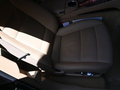 Used 2011 Porsche Panamera S RWD image 75