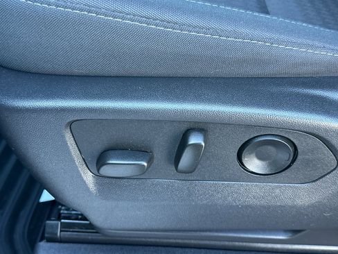 Certified 2025 Chevrolet Silverado 1500 Custom w/ LPO, Dark Essentials Package image 14