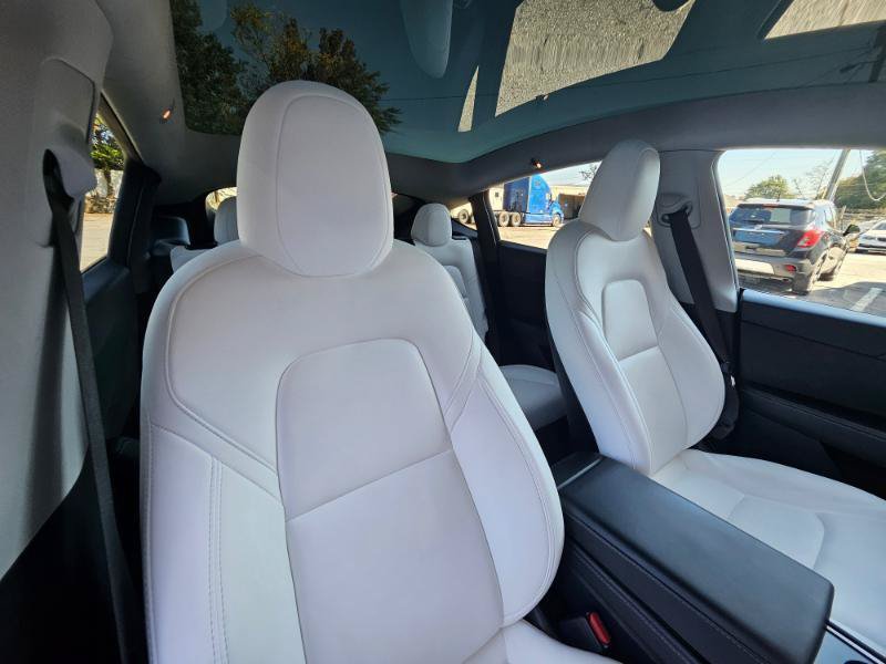 Used 2023 Tesla Model Y Long Range AWD/4WD image 59