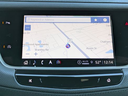 Certified 2024 Cadillac XT5 Premium Luxury w/ LPO, Floor Liner Package image 28