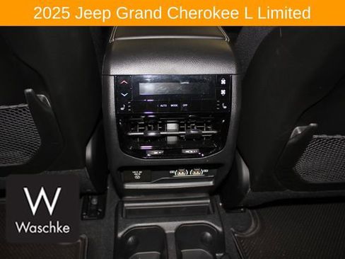 Used 2025 Jeep Grand Cherokee L Limited w/ Trailer Tow Package image 25