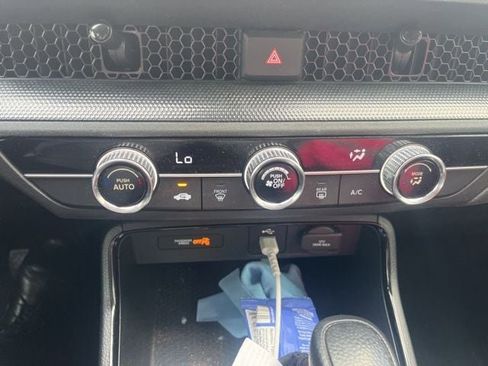 Used 2024 Honda CR-V LX image 14