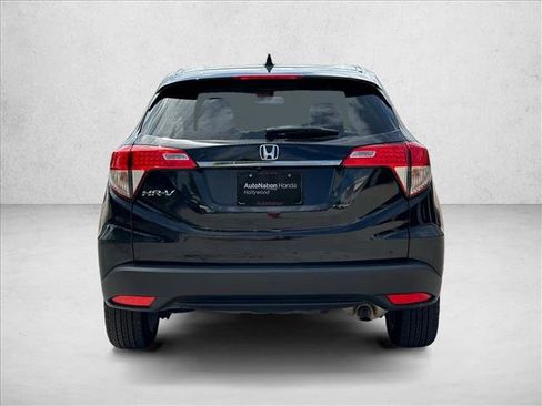 Used 2022 Honda HR-V LX image 6
