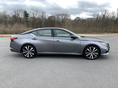 Used 2021 Nissan Altima 2.5 SR image 8