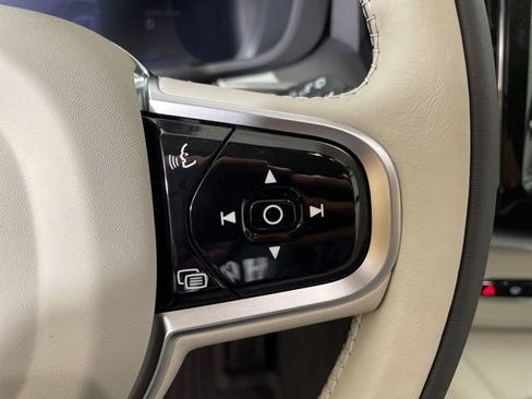 Certified 2025 Volvo XC60 T8 Core w/ Protection Package Premier AWD/4WD image 25