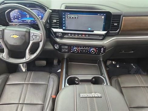 Used 2024 Chevrolet Silverado 3500 High Country image 37