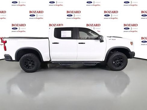 Used 2023 Chevrolet Silverado 1500 ZR2 w/ ZR2 Bison Edition AWD/4WD image 9
