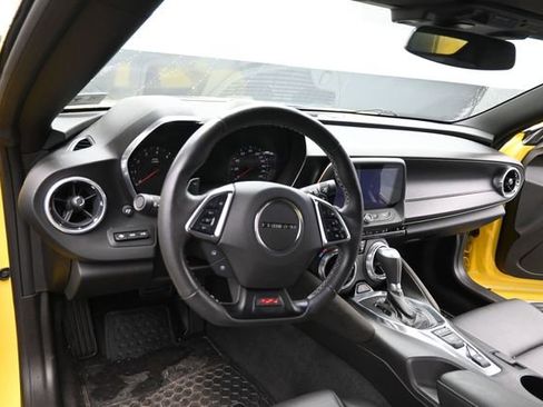 Used 2018 Chevrolet Camaro SS RWD image 12