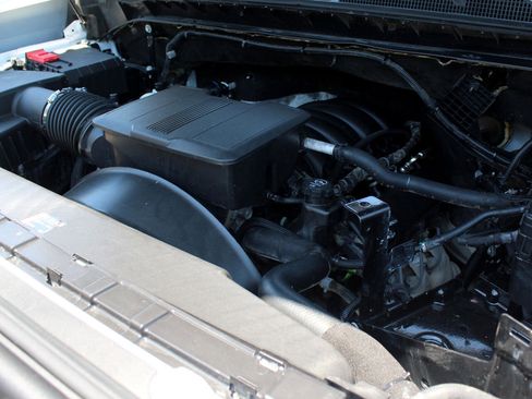 Used 2022 Chevrolet Silverado 2500 W/T w/ WT Safety Package image 15