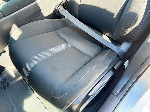 Used 2020 Honda Civic LX image 18