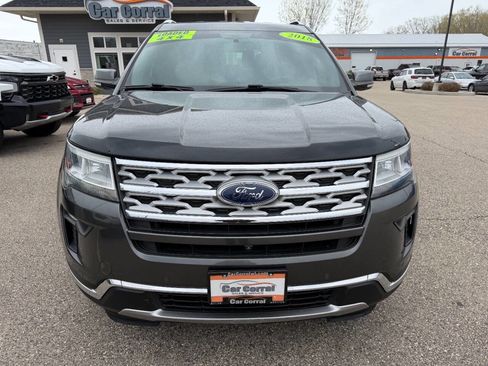 Used 2018 Ford Explorer Limited AWD/4WD image 8