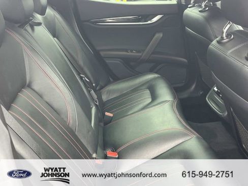 Used 2019 Maserati Ghibli S Q4 AWD/4WD image 22