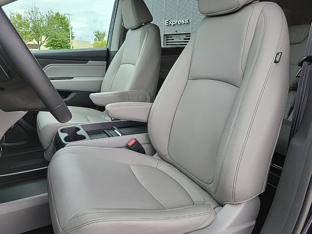 Used 2022 Honda Odyssey EX-L image 11