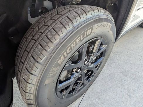 New 2025 Jeep Grand Cherokee L Altitude image 43