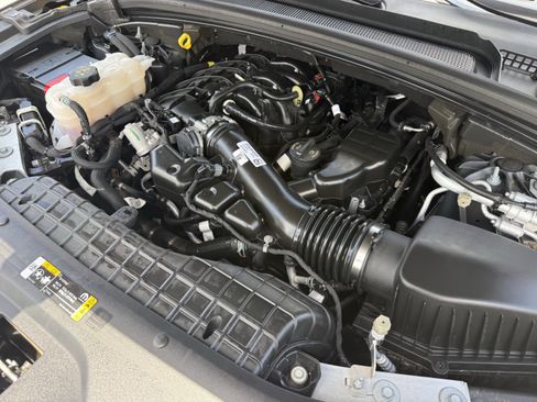 Used 2023 Jeep Grand Cherokee Limited RWD image 34