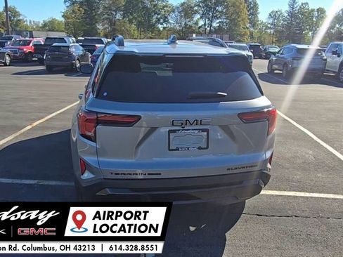 New 2026 GMC Terrain Elevation w/ Elevation Premium Package image 9