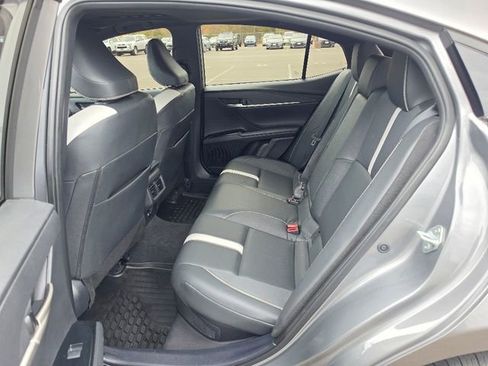 Used 2025 Toyota Camry SE w/ Convenience Package image 22