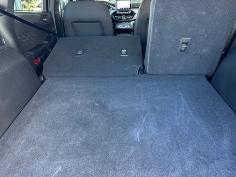 Used 2025 Ford Escape Active image 17