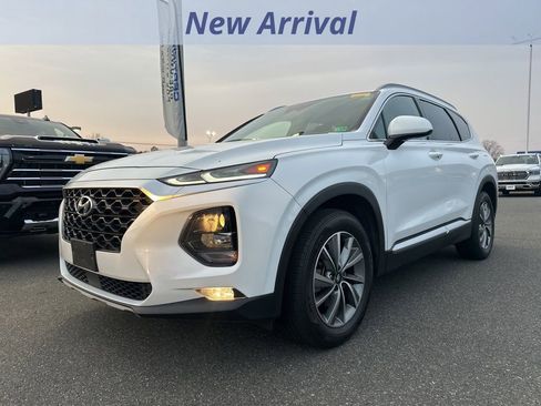 Used 2019 Hyundai Santa Fe SEL image 1