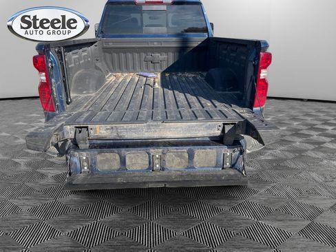 Used 2023 Chevrolet Silverado 2500 LT w/ Texas Edition image 31