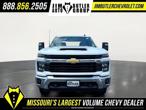 Used 2025 Chevrolet Silverado 2500 LT w/ Convenience Package AWD/4WD image 26