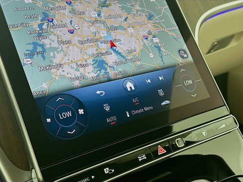 New 2026 Mercedes-Benz CLE 300 4MATIC Cabriolet image 17