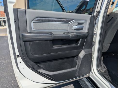Used 2020 RAM 2500 Big Horn AWD/4WD image 13