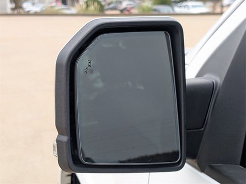 Used 2018 Ford F150 Lariat image 18